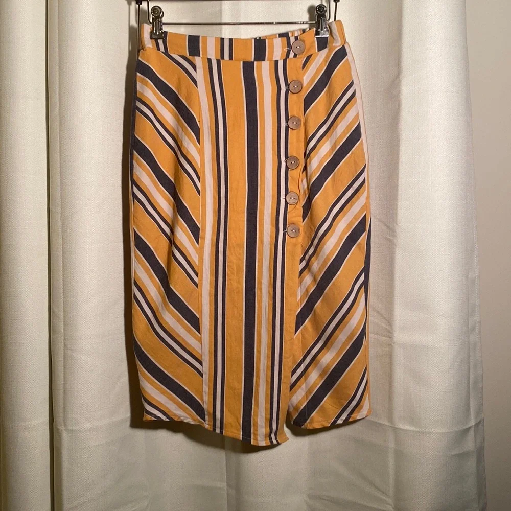 Haute Monde Vintage Style Button Pencil Skirt